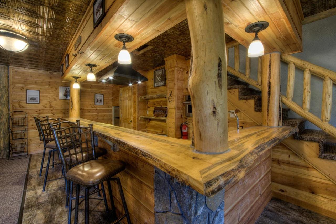 Eagle Pine Lodge Custer Exterior photo